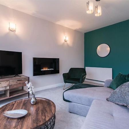 Immaculate 3 Bed House - Stunning Balcony Views Apartment Matlock  Luaran gambar