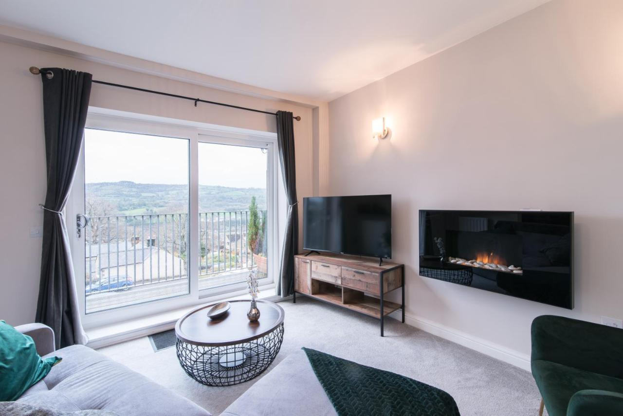 Immaculate 3 Bed House - Stunning Balcony Views Apartment Matlock  Luaran gambar