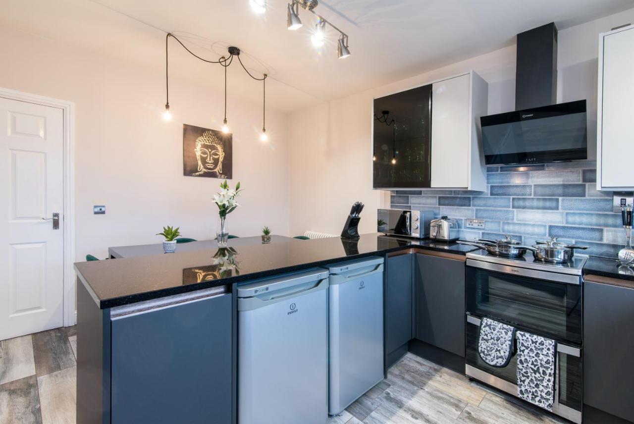 Immaculate 3 Bed House - Stunning Balcony Views Apartment Matlock  Luaran gambar