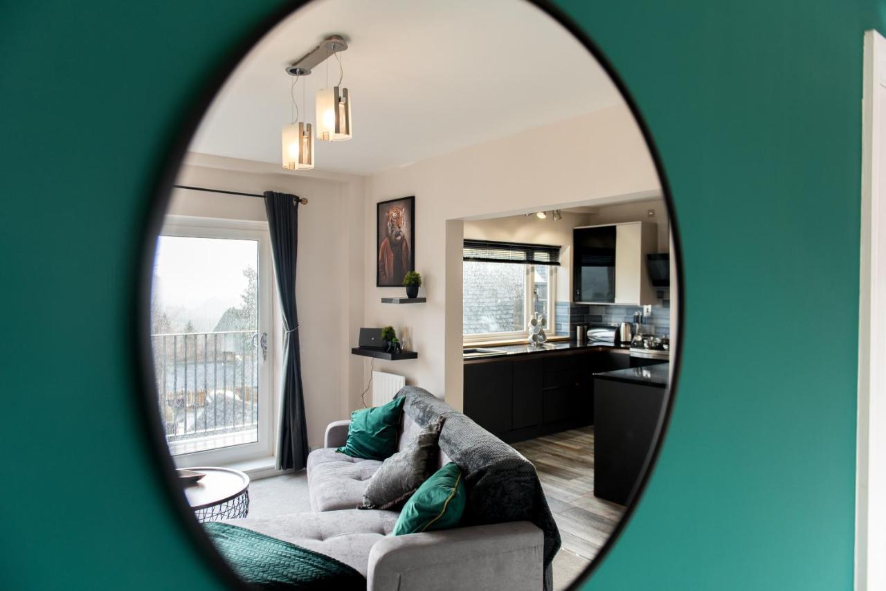 Immaculate 3 Bed House - Stunning Balcony Views Apartment Matlock  Luaran gambar