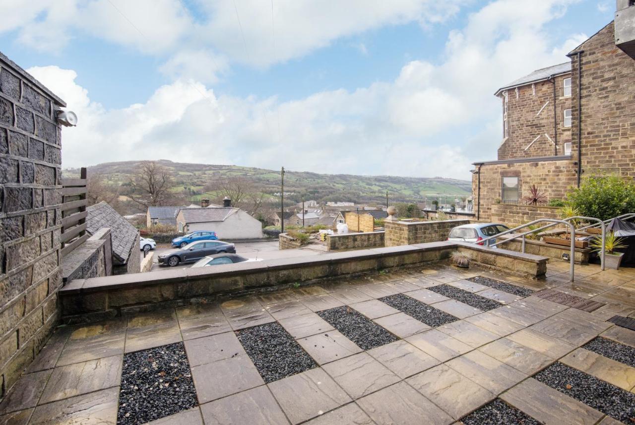 Immaculate 3 Bed House - Stunning Balcony Views Apartment Matlock  Luaran gambar