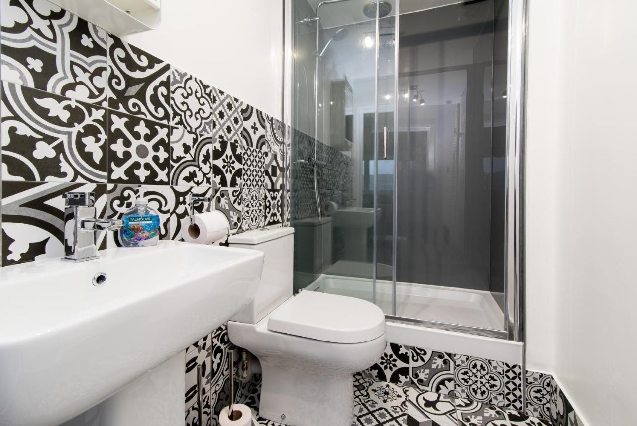 Immaculate 3 Bed House - Stunning Balcony Views Apartment Matlock  Luaran gambar