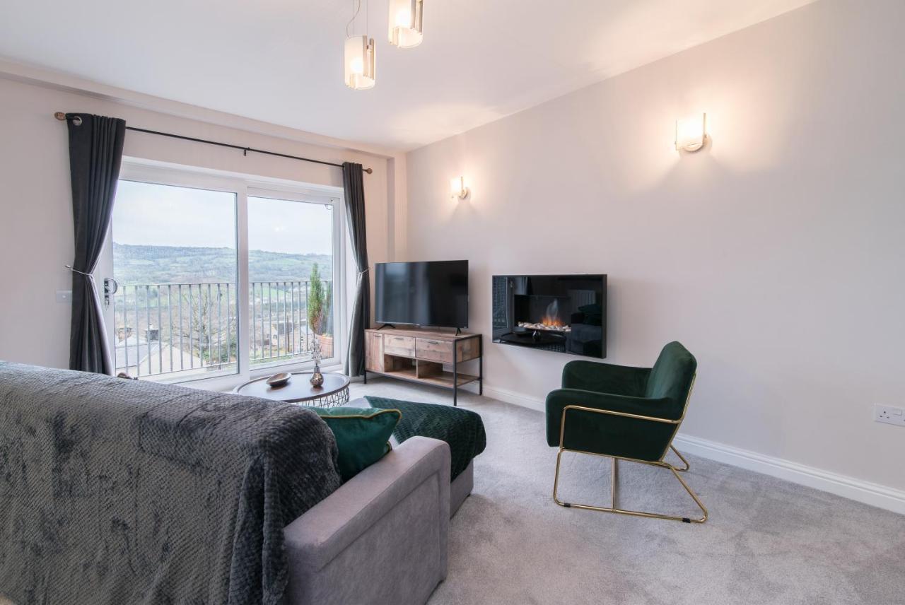 Immaculate 3 Bed House - Stunning Balcony Views Apartment Matlock  Luaran gambar